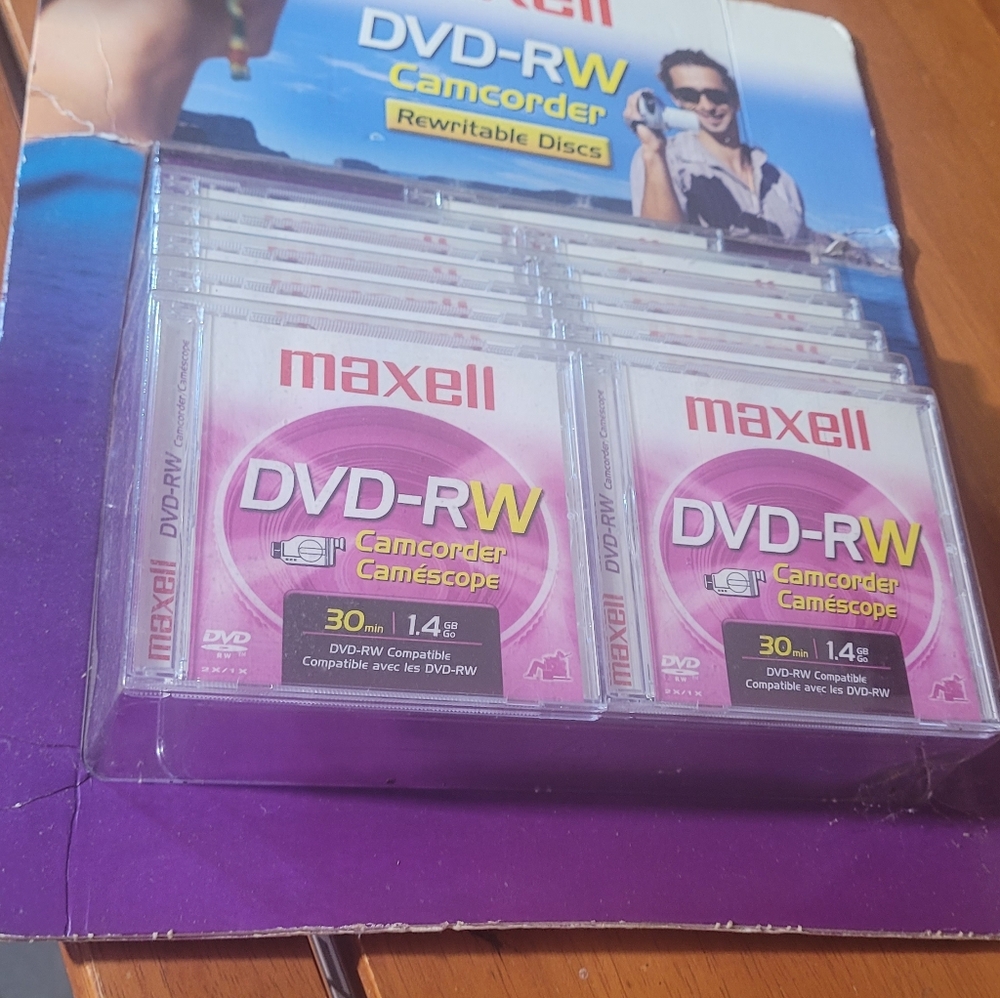Purple DVD-RW Camcorder Discs
